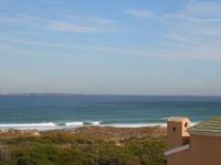 Front View of property in Bloubergstrand