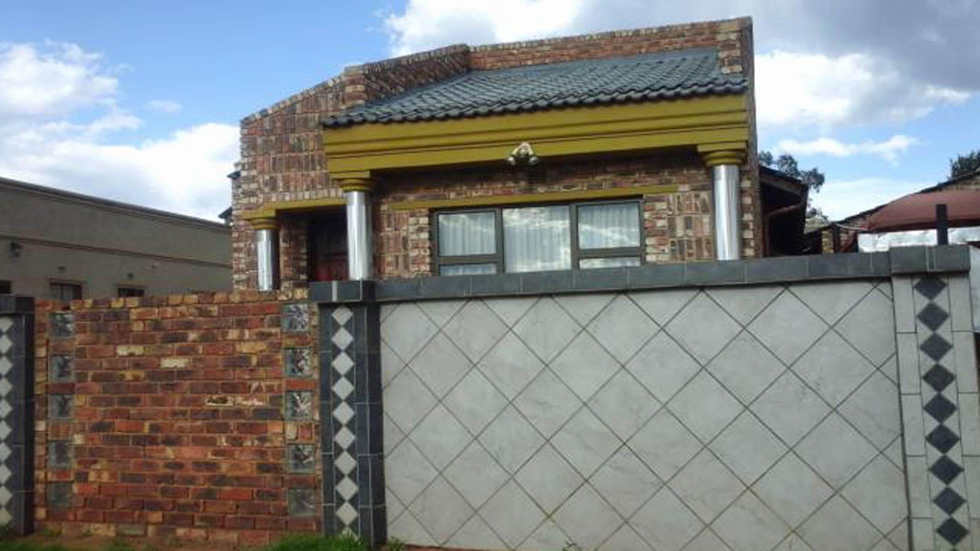 Front View of property in Sebokeng