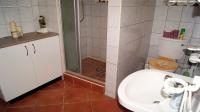 Bathroom 3+ of property in Uvongo