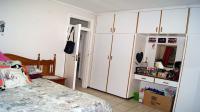 Bed Room 1 - 34 square meters of property in Uvongo