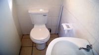 Bathroom 1 - 4 square meters of property in Marburg