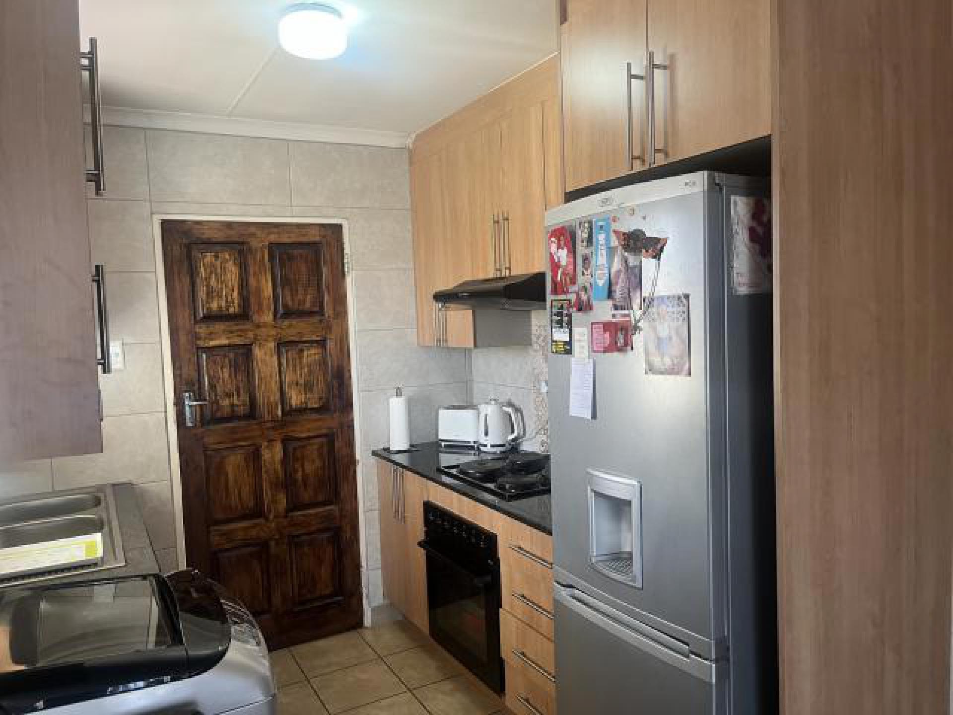 Kitchen - 5 square meters of property in Albertsdal