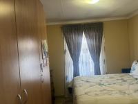 Bed Room 2 - 8 square meters of property in Albertsdal