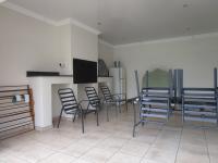 Patio - 96 square meters of property in Three Rivers