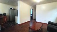 Lounges - 28 square meters of property in Kuils River