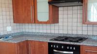 Kitchen - 10 square meters of property in Dawn Park