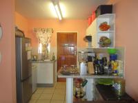 Kitchen - 9 square meters of property in Breaunanda