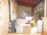 Patio - 6 square meters of property in Breaunanda