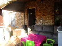 Patio - 6 square meters of property in Breaunanda