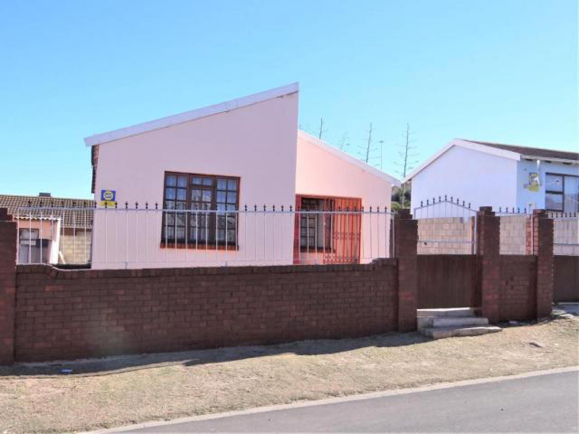 Front View of property in Kwadwesi