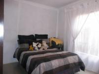 Bed Room 3 - 15 square meters of property in Protea Glen