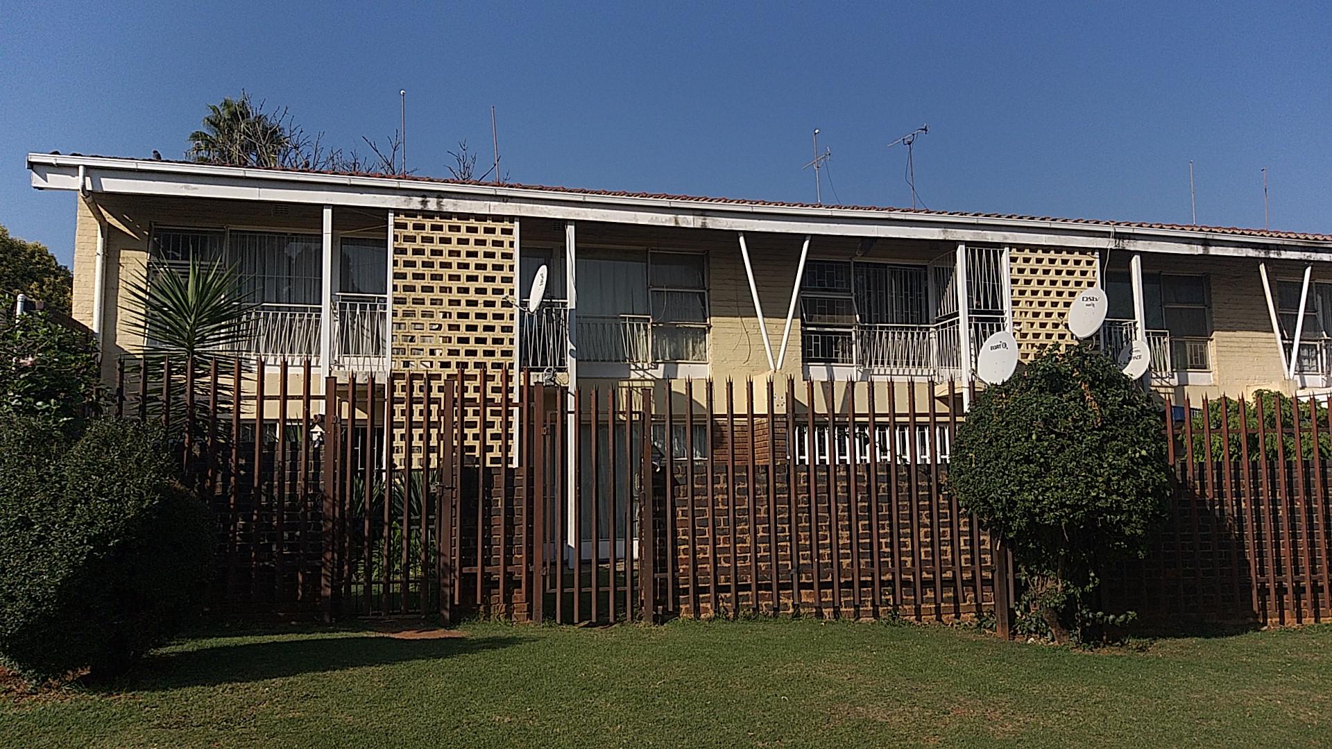 Front View of property in Windsor East