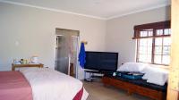 Bed Room 1 - 19 square meters of property in Port Edward