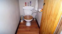 Guest Toilet - 2 square meters of property in Port Edward