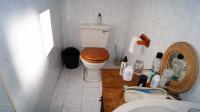 Main Bathroom - 5 square meters of property in Port Edward