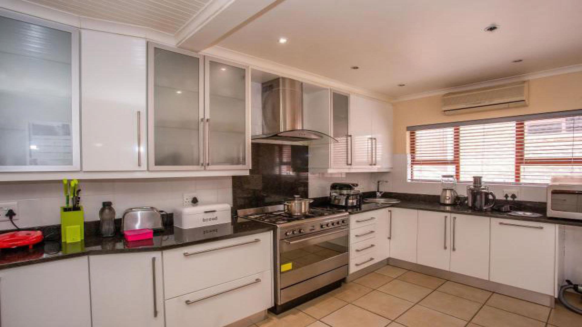 Kitchen of property in Stirling