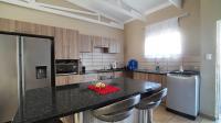 Kitchen - 11 square meters of property in Waterval East