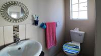 Main Bathroom - 3 square meters of property in Waterval East