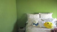 Bed Room 1 - 21 square meters of property in Meyerton
