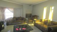 Lounges - 25 square meters of property in Meyerton