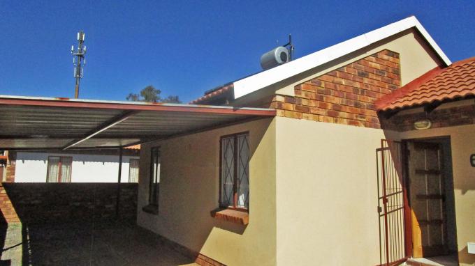 3 Bedroom House for Sale For Sale in Krugersrus - Private Sale - MR207542