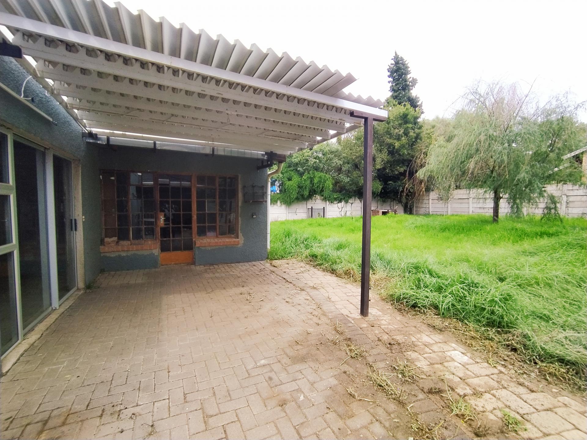 Patio of property in Dan Pienaar