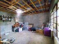 Spaces of property in Dan Pienaar