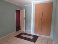 Bed Room 2 - 15 square meters of property in Lenasia South