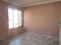 Bed Room 3 - 12 square meters of property in Lenasia South