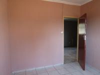 Bed Room 5+ - 21 square meters of property in Lenasia South