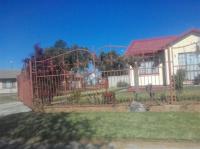 Front View of property in Kutlwanong