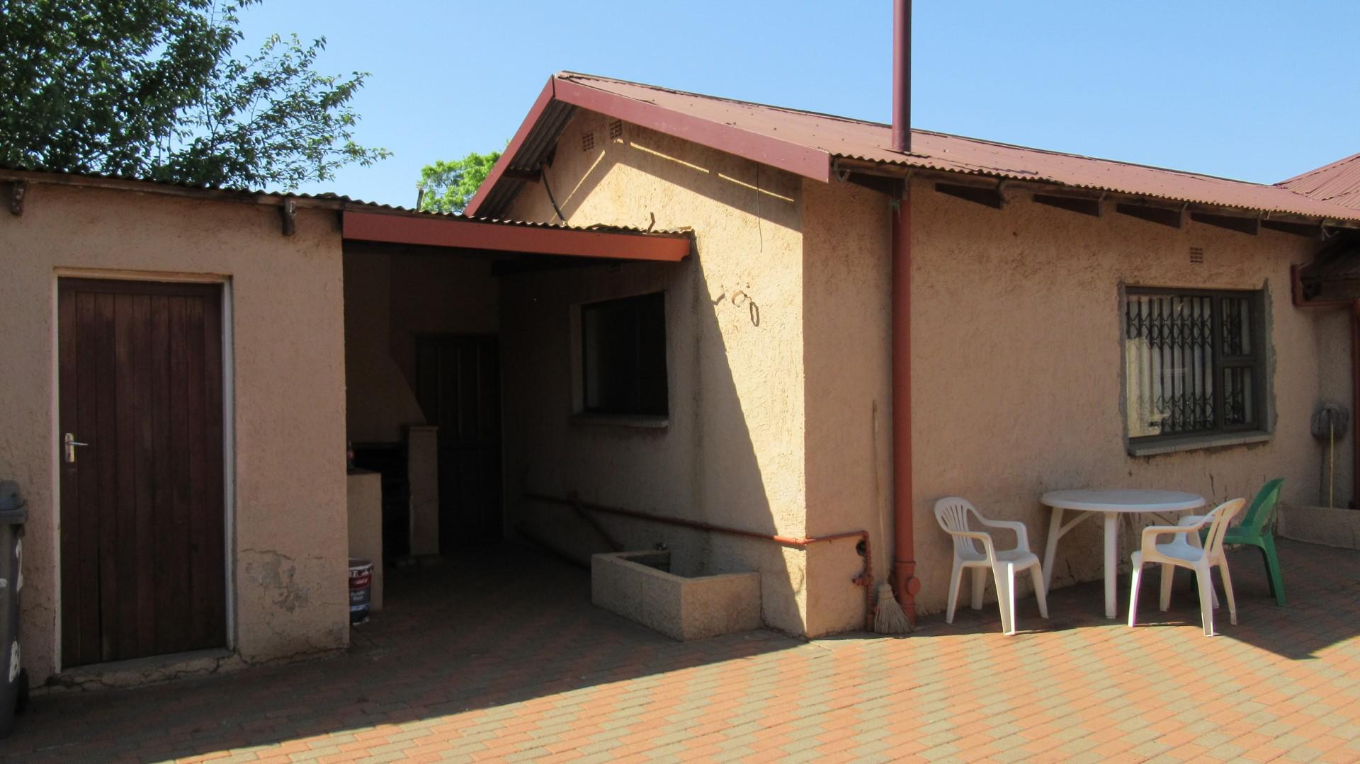 Backyard of property in Oberholzer