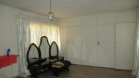 Main Bedroom - 29 square meters of property in Oberholzer