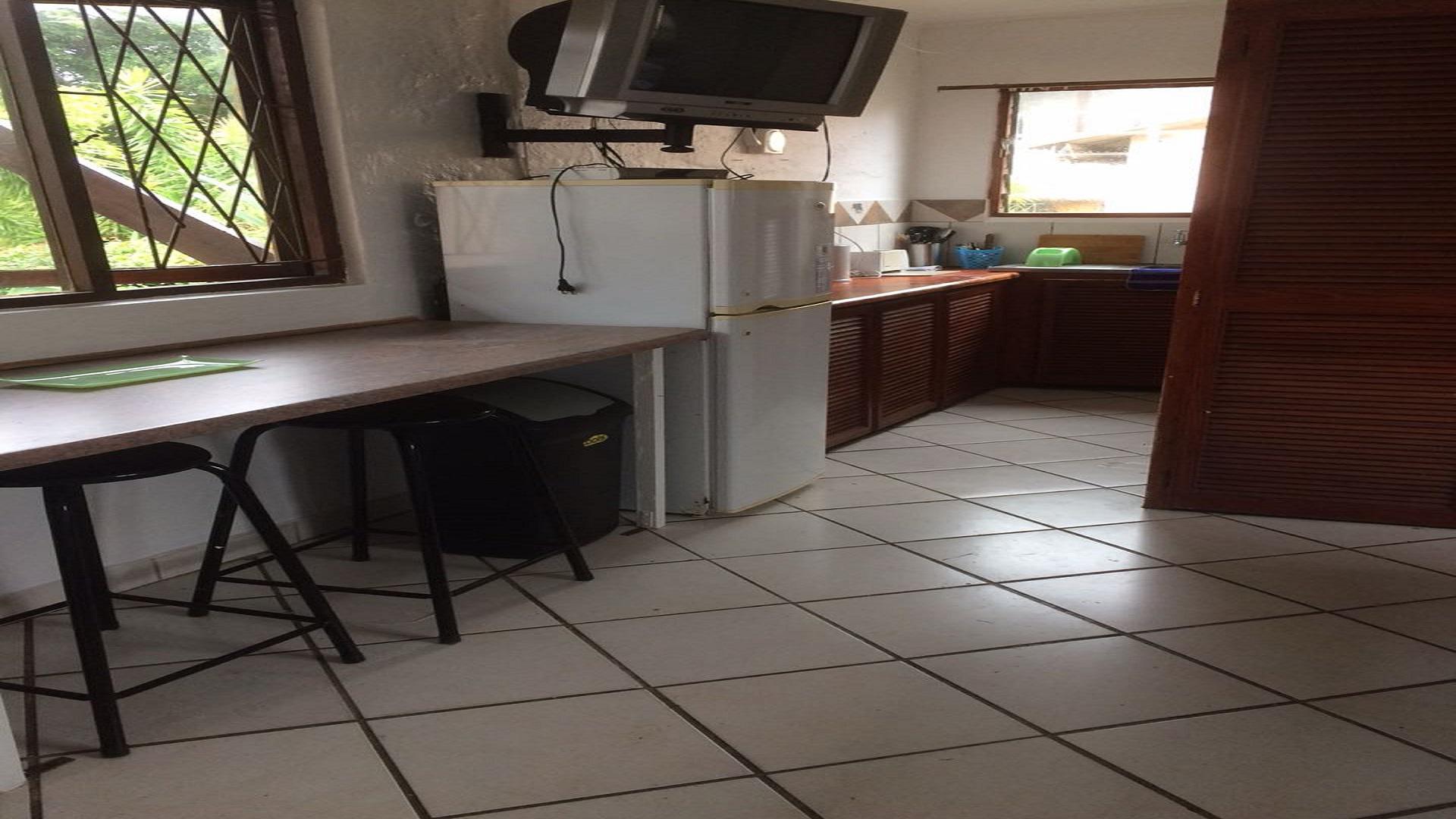 Kitchen - 33 square meters of property in Anerley