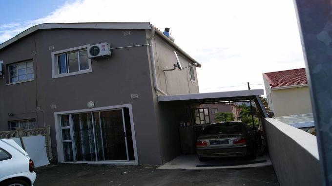 2 Bedroom House for Sale For Sale in Chatsworth - KZN - Private Sale - MR207992