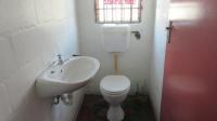 Guest Toilet - 6 square meters of property in Lansdowne
