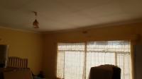 Main Bedroom - 25 square meters of property in Daveyton