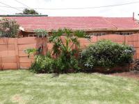 Backyard of property in Sunward park