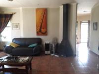 Lounges - 21 square meters of property in Sunward park