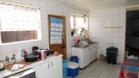 Scullery - 8 square meters of property in Sunward park