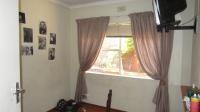 Bed Room 1 - 5 square meters of property in Sunward park