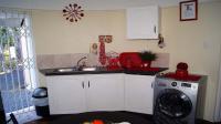 Kitchen - 20 square meters of property in Munster
