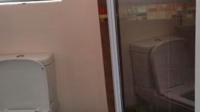 Bathroom 1 - 4 square meters of property in Kaysers Beach