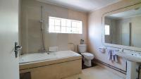 Bathroom 2 - 8 square meters of property in Brooklyn