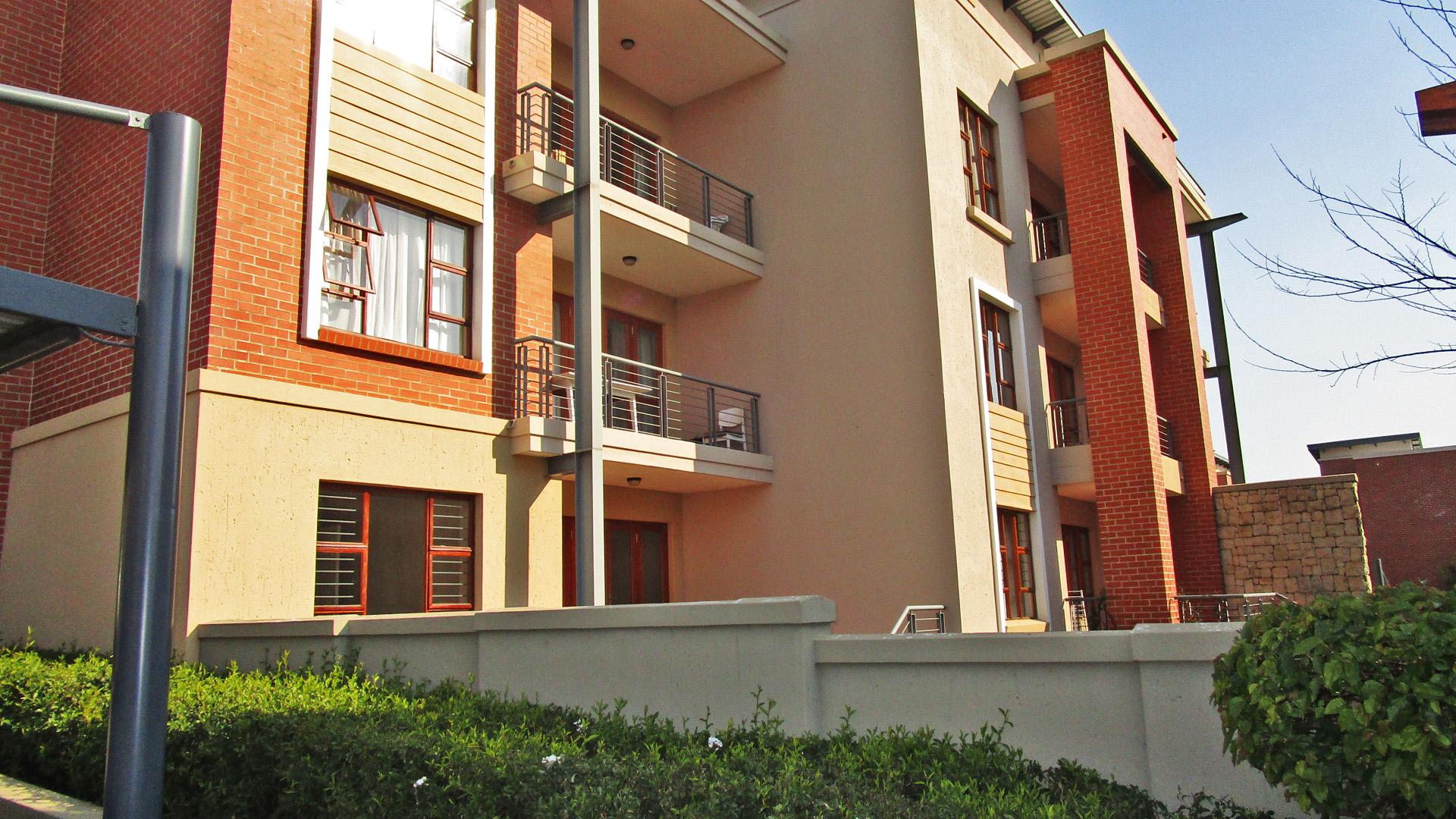 Front View of property in Douglasdale