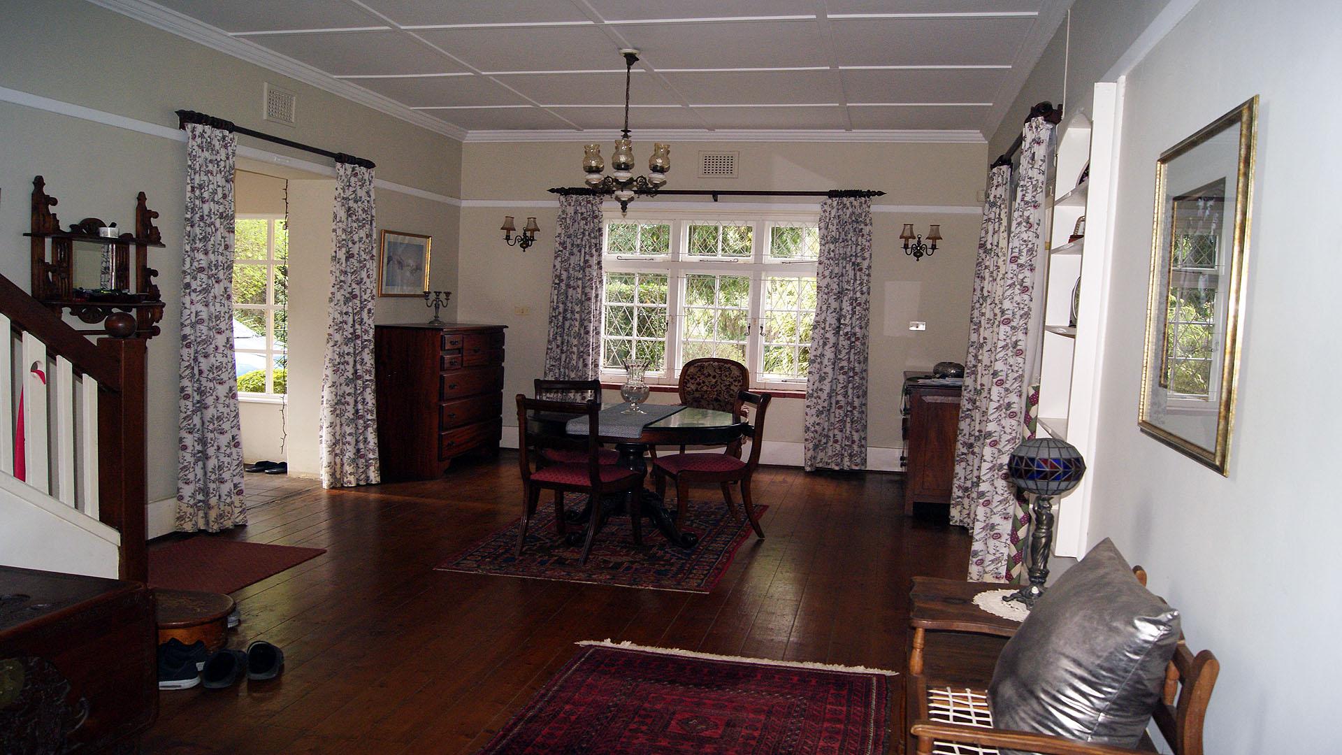 Lounges - 40 square meters of property in Pietermaritzburg (KZN)