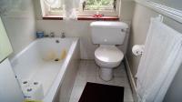 Main Bathroom - 7 square meters of property in Pietermaritzburg (KZN)