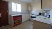 Kitchen - 30 square meters of property in Cullinan
