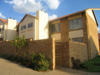 2 Bedroom 1 Bathroom Simplex for Sale for sale in Celtisdal