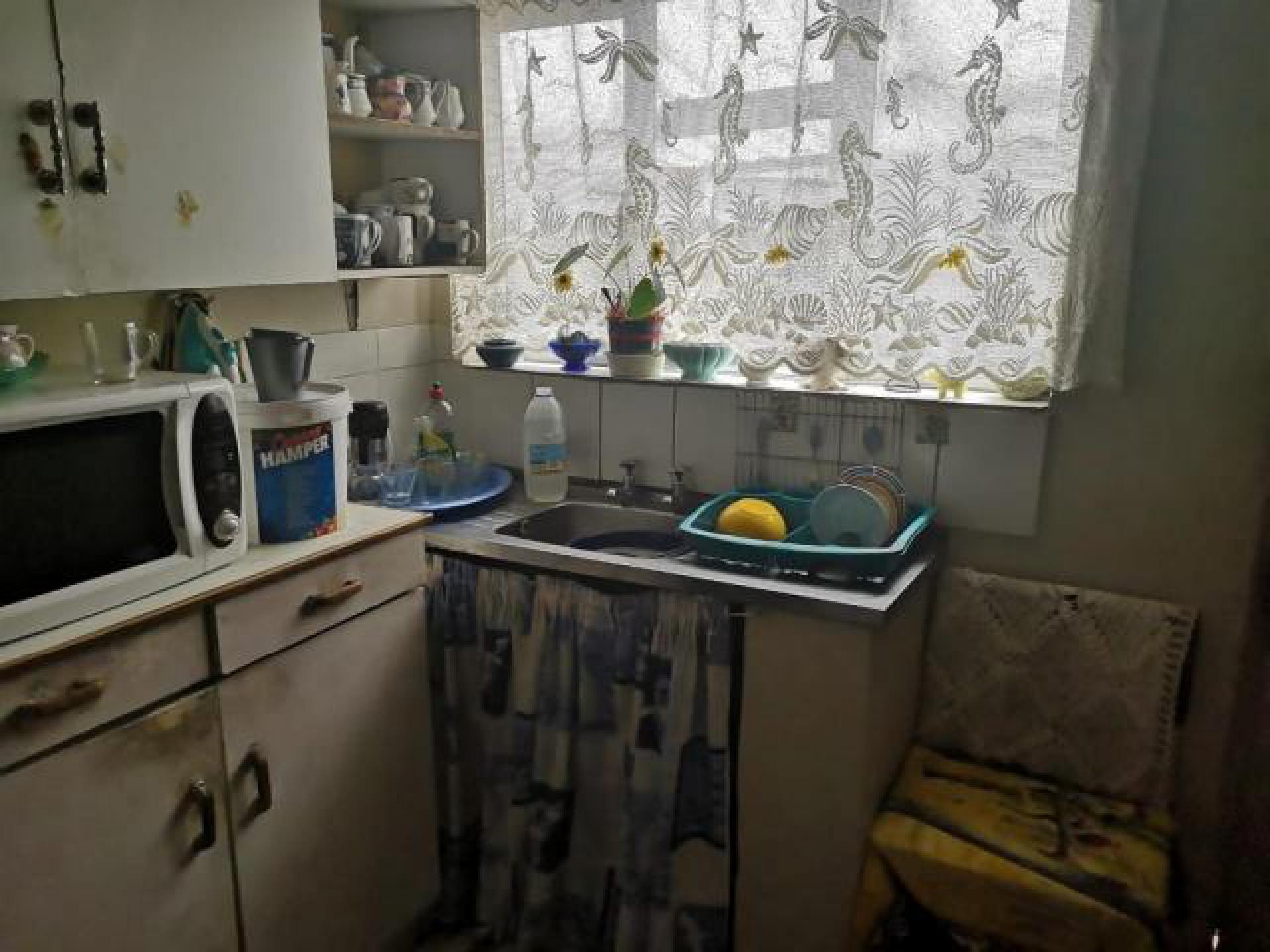 Kitchen of property in Steenberg